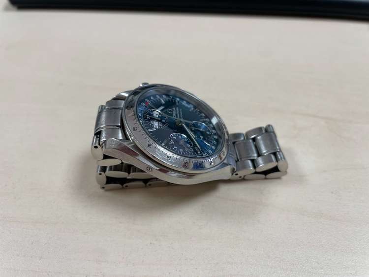 オメガ スピードマスター デイデイト（高級時計）の商品画像 - 査定依頼日：2023年8月2日 - 最高査定価格：240,000円