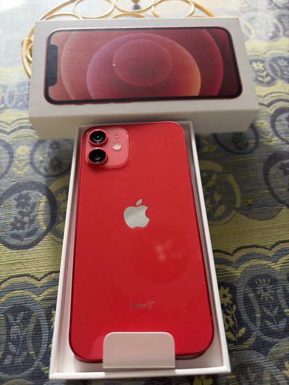 iPhone 12 mini 128GB docomo（スマホ）の商品画像 - 査定依頼日：2026年3月8日 - 最高査定価格：22,000円