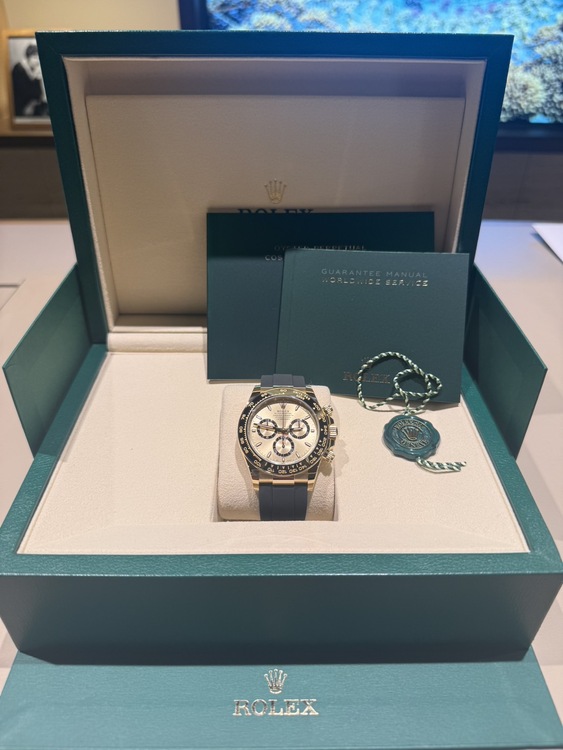 126518（高級時計）の商品画像 - 査定依頼日：2026年4月28日 - 最高査定価格：9,950,000円