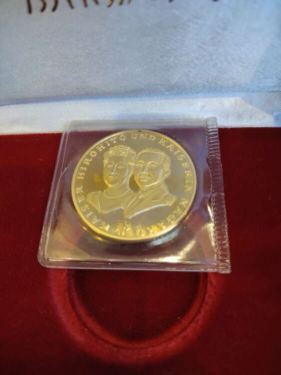 西ドイツ御訪問記念メダル（金・貴金属）の商品画像 - 査定依頼日：2024年2月16日 - 最高査定価格：300,000円