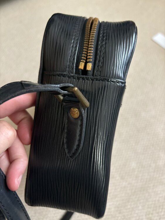 不明（ブランドバッグ）の商品画像 - 査定依頼日：2025年4月29日 - 最高査定価格：18,000円