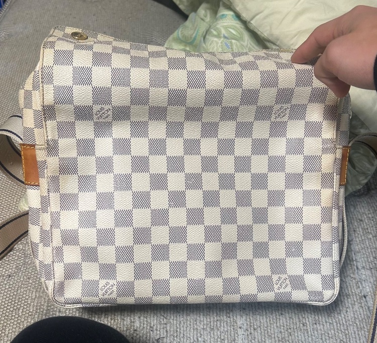 ルイ・ヴィトン ダミエ アズール ナヴィグリオ N51189 （ブランドバッグ）の商品画像 - 査定依頼日：2025年11月25日 - 最高査定価格：80,000円