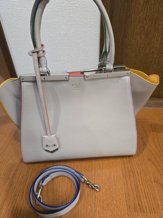 フェンディ  （ブランドバッグ）の商品画像 - 査定依頼日：2025年11月15日 - 最高査定価格：70,000円