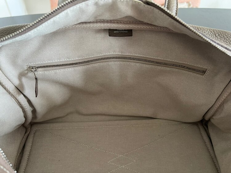 エルメス ヴィクトリア （ブランドバッグ）の商品画像 - 査定依頼日：2025年5月11日 - 最高査定価格：450,000円