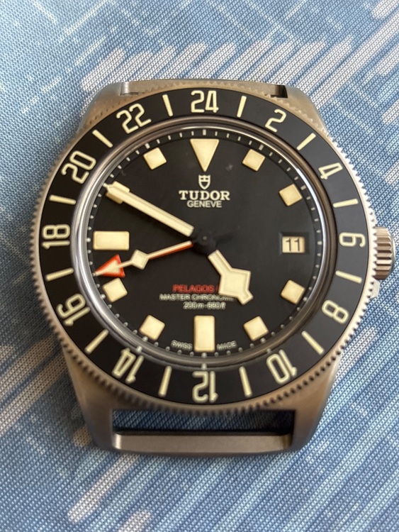 ペラゴスFXD GMT（高級時計）の商品画像 - 査定依頼日：2025年9月11日 - 最高査定価格：560,000円