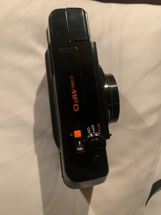 コニカC35MFD（カメラ）の商品画像 - 査定依頼日：2025年12月2日 - 最高査定価格：200円