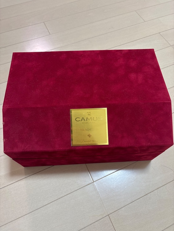 ブランデー カミュ （お酒）の商品画像 - 査定依頼日：2025年12月10日 - 最高査定価格：55,000円