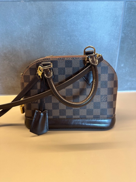 ルイヴィトン ダミエ （ブランドバッグ）の商品画像 - 査定依頼日：2025年10月2日 - 最高査定価格：88,000円