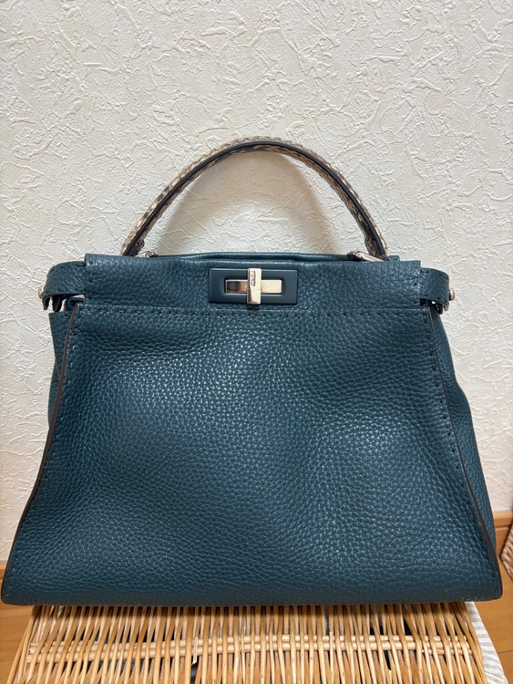 ピーカブー セレリア（ブランドバッグ）の商品画像 - 査定依頼日：2026年3月12日 - 最高査定価格：180,000円