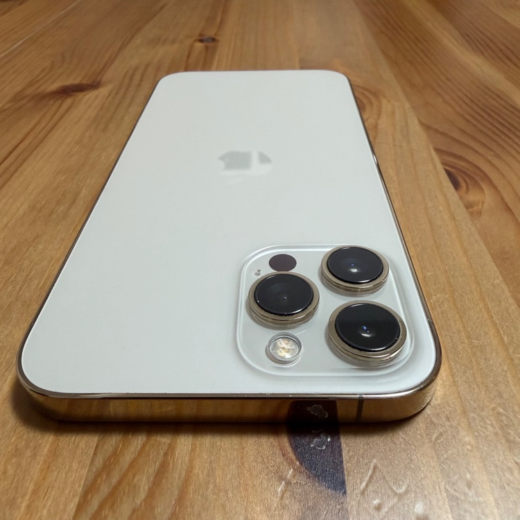 iPhone 12 Pro Max 256GB SIMフリー（スマホ）の商品画像 - 査定依頼日：2026年2月14日 - 最高査定価格：47,000円