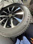 ブリヂストン　ブリザックVRX2 225/60R17（カー用品）の商品画像 - 査定依頼日：2025年2月9日 - 最高査定価格：2,500円