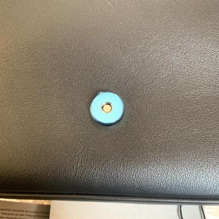 537387 エブリデイ チェーンショルダーバッグ（ブランドバッグ）の商品画像 - 査定依頼日：2026年1月13日 - 最高査定価格：70,000円