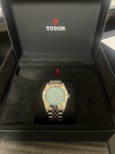 チューダー ブラックベイ M79000-0001（高級時計）の商品画像 - 査定依頼日：2026年3月31日 - 最高査定価格：710,000円