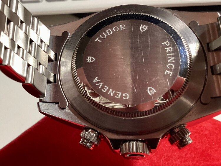 チューダー その他 79280（高級時計）の商品画像 - 査定依頼日：2025年6月1日 - 最高査定価格：470,000円