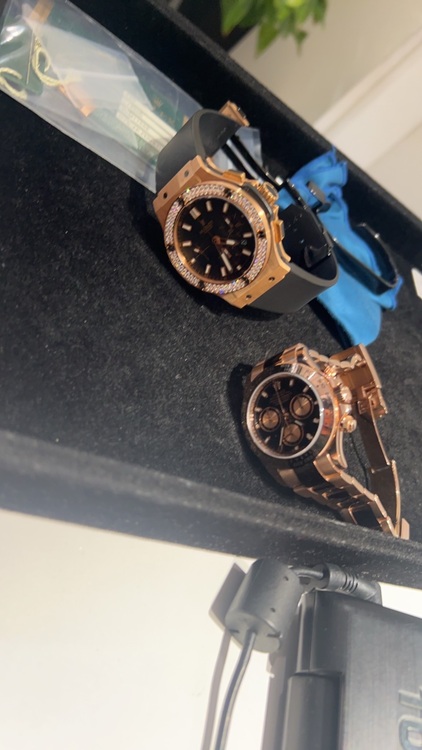ロレックス デイトナ ピンクゴールド金無垢　黒もさ（高級時計）の商品画像 - 査定依頼日：2025年7月3日 - 最高査定価格：7,300,000円