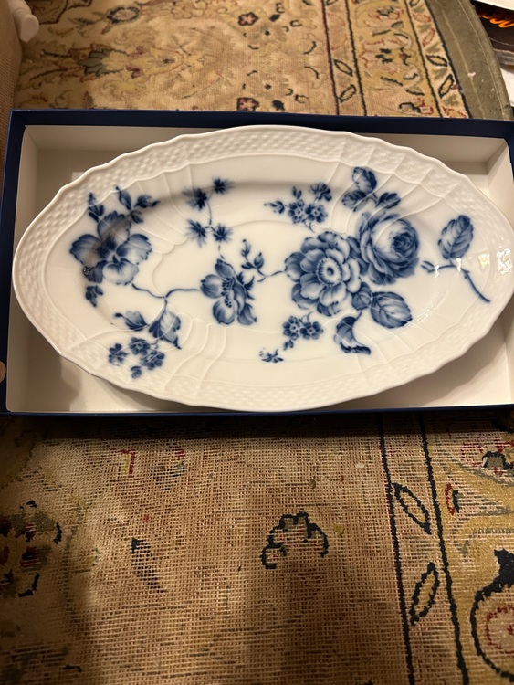 リチャードジノリ　皿（食器）の商品画像 - 査定依頼日：2025年11月20日 - 最高査定価格：2,000円