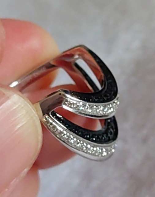 カラッチ リング（宝石）の商品画像 - 査定依頼日：2023年10月18日 - 最高査定価格：50,000円