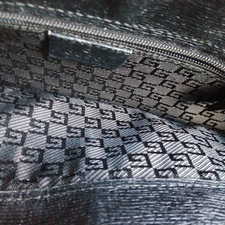 グッチ  （ブランドバッグ）の商品画像 - 査定依頼日：2026年1月11日 - 最高査定価格：30,000円