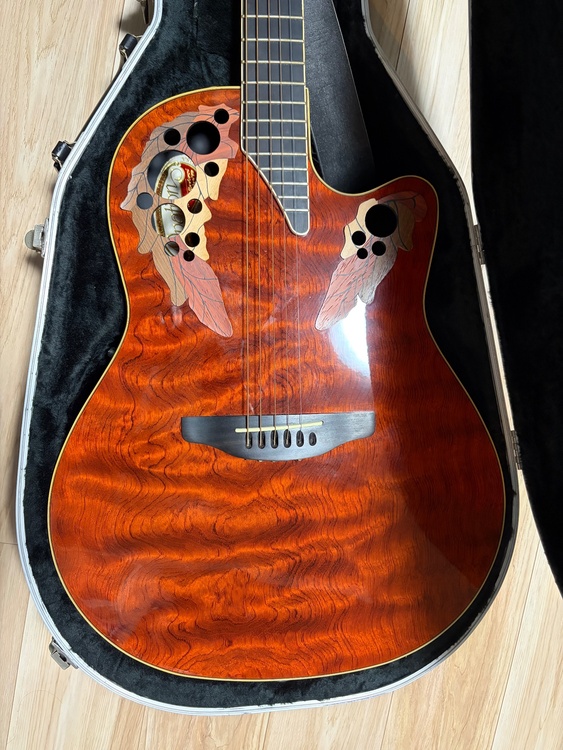 OVATION 1999 COLLECTORS EDITION（ピアノ・楽器・PA機材）の商品画像 - 査定依頼日：2026年9月6日 - 最高査定価格：100,000円