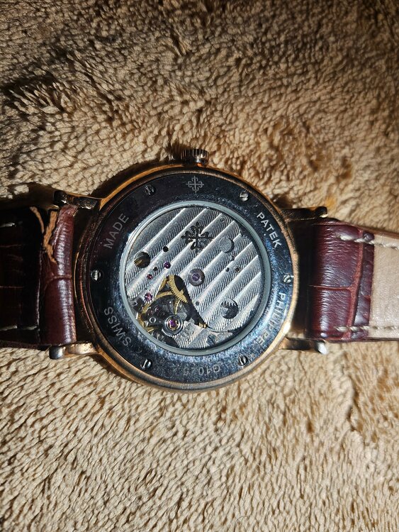 パテックフィリップ カラトラバ ふめい（高級時計）の商品画像 - 査定依頼日：2026年1月8日 - 最高査定価格：2,500,000円