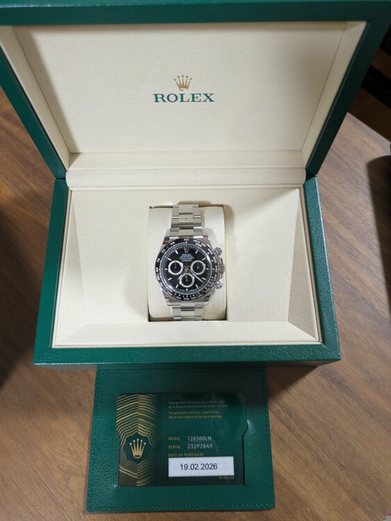 ロレックス デイトナ 126500ln（高級時計）の商品画像 - 査定依頼日：2026年2月20日 - 最高査定価格：5,130,000円
