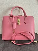 その他 サマンサタバサ （ブランドバッグ）の商品画像 - 査定依頼日：2025年3月19日 - 最高査定価格：100円