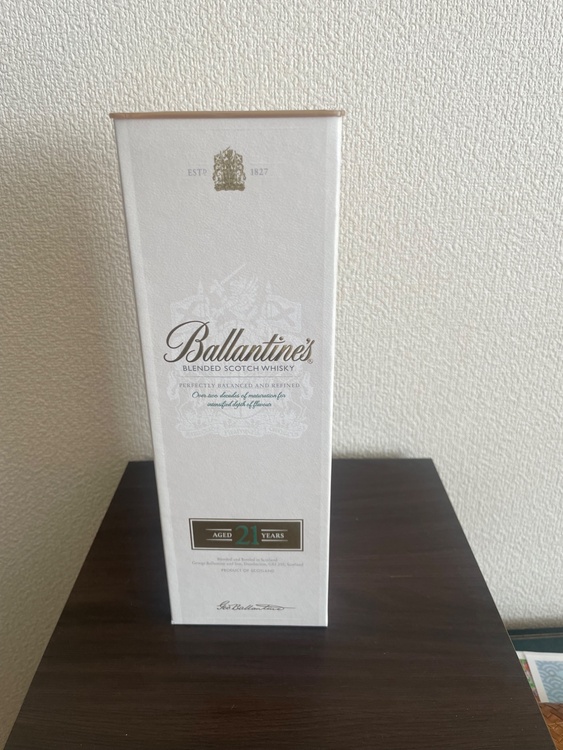 バランタイン21年（お酒）の商品画像 - 査定依頼日：2026年3月24日 - 最高査定価格：100,000円