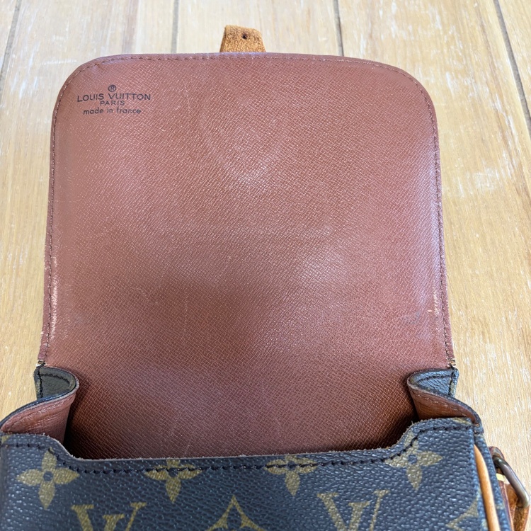 ルイヴィトン モノグラム （ブランドバッグ）の商品画像 - 査定依頼日：2025年12月19日 - 最高査定価格：36,000円