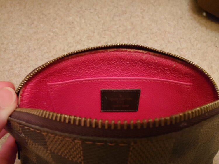 ダミエ ポシェットコスメポーチ（ブランド財布・小物）の商品画像 - 査定依頼日：2026年3月7日 - 最高査定価格：15,000円