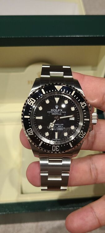 ロレックス シードゥエラー 11666（高級時計）の商品画像 - 査定依頼日：2025年11月28日 - 最高査定価格：1,300,000円