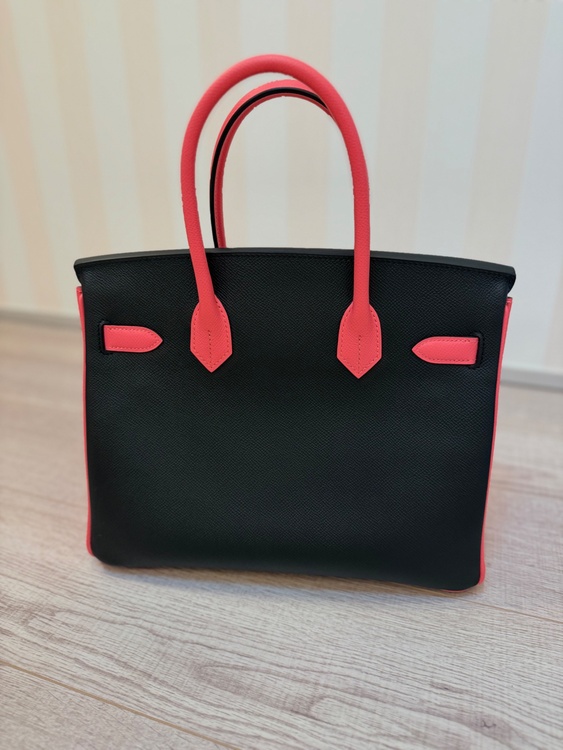 DAS039 MF（ブランドバッグ）の商品画像 - 査定依頼日：2026年4月20日 - 最高査定価格：2,500,000円