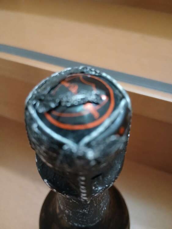 シャンパン ドン・ペリニヨン （お酒）の商品画像 - 査定依頼日：2025年4月7日 - 最高査定価格：20,000円