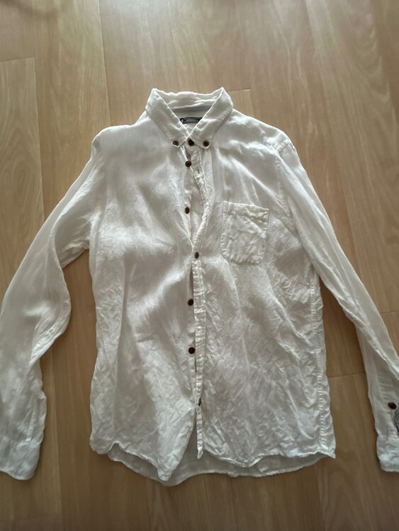 リネンシャツ（古着・ファッション）の商品画像 - 査定依頼日：2025年5月12日