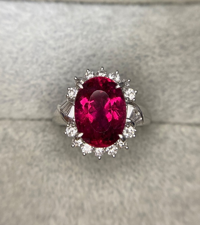 天然ルベライト pt900 ダイヤモンド リング（宝石）の商品画像 - 査定依頼日：2025年6月27日 - 最高査定価格：200,000円