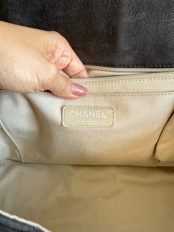 キルティングショルダーバッグ（ブランドバッグ）の商品画像 - 査定依頼日：2025年7月29日 - 最高査定価格：200,000円