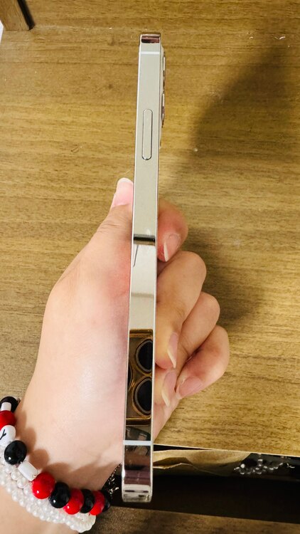 iPhone 12 Pro 256GB Softbank（スマホ）の商品画像 - 査定依頼日：2025年5月4日 - 最高査定価格：42,000円