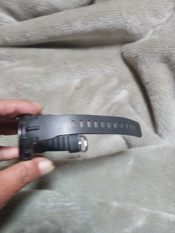 G-SHOCK MR-G PRG-330（高級時計）の商品画像 - 査定依頼日：2025年11月13日 - 最高査定価格：5,000円