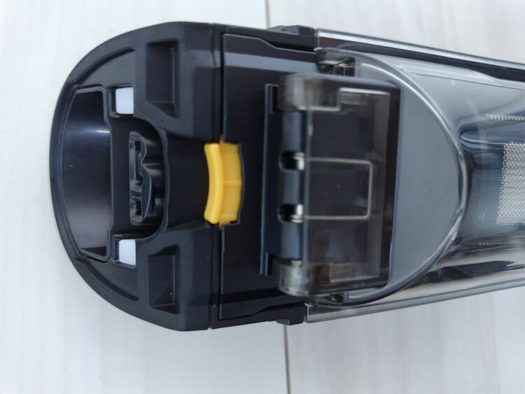 シャーク EVOPOWER EX 充電式ハンディクリーナー（家電）の商品画像 - 査定依頼日：2025年9月3日 - 最高査定価格：4,000円