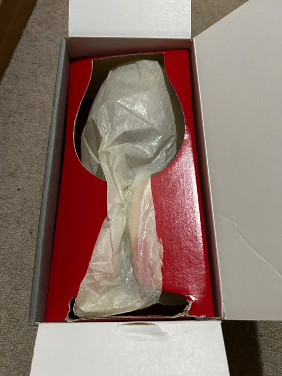 HOYA ワイングラス（食器）の商品画像 - 査定依頼日：2025年8月10日 - 最高査定価格：3,000円