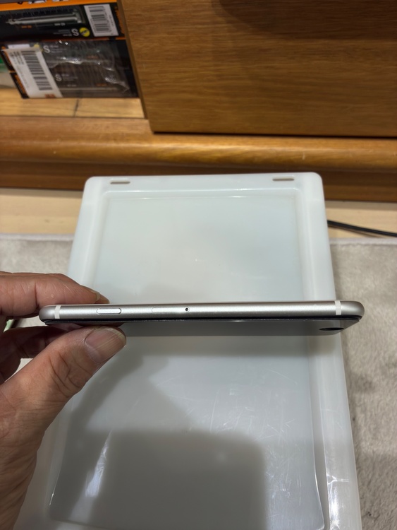 MHGQ3J/A（スマホ）の商品画像 - 査定依頼日：2026年6月2日 - 最高査定価格：10,000円