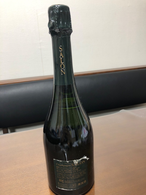 1999年（お酒）の商品画像 - 査定依頼日：2025年11月23日 - 最高査定価格：100,000円