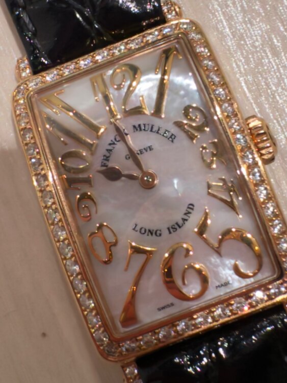 902QZ（高級時計）の商品画像 - 査定依頼日：2025年4月4日 - 最高査定価格：1,450,000円