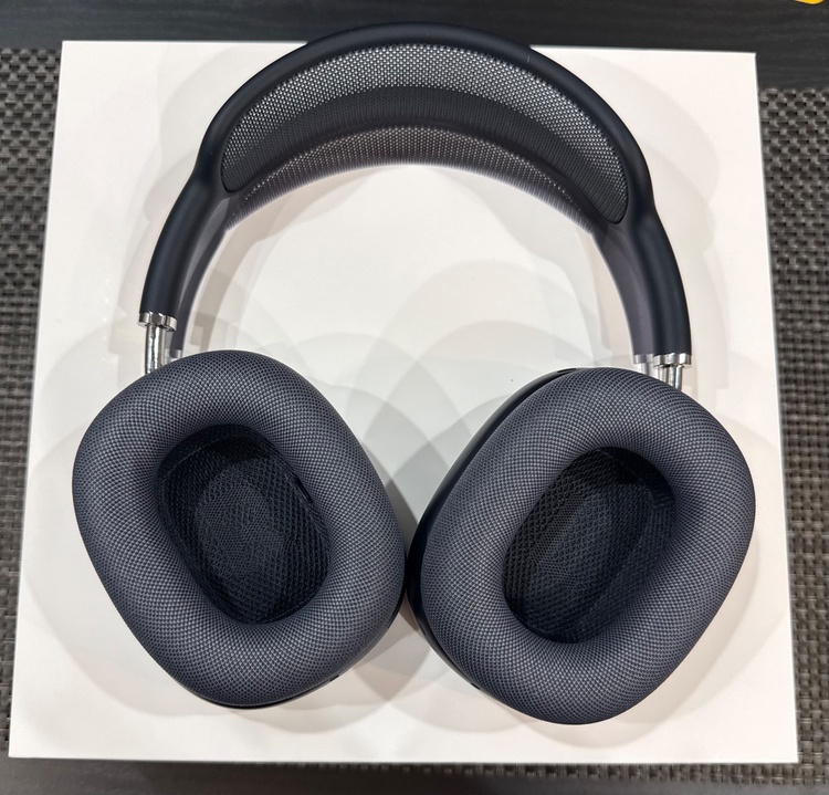 AirPodsMax（オーディオ・スピーカー）の商品画像 - 査定依頼日：2026年3月4日 - 最高査定価格：34,000円