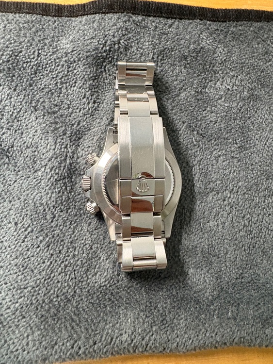 ロレックス デイトナ （高級時計）の商品画像 - 査定依頼日：2025年10月3日 - 最高査定価格：4,400,000円