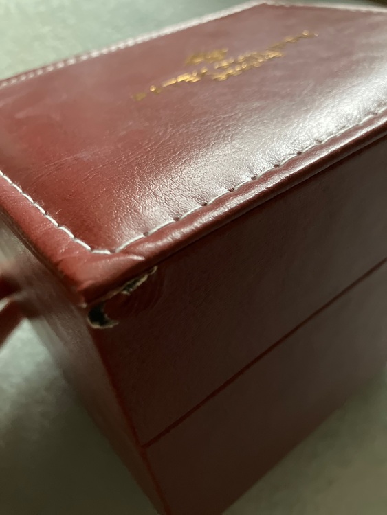 パテックフィリップ アクアノート （高級時計）の商品画像 - 査定依頼日：2025年9月13日 - 最高査定価格：9,100,000円