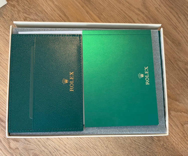 ロレックス ヨットマスター 11662（高級時計）の商品画像 - 査定依頼日：2026年2月16日 - 最高査定価格：2,000,000円