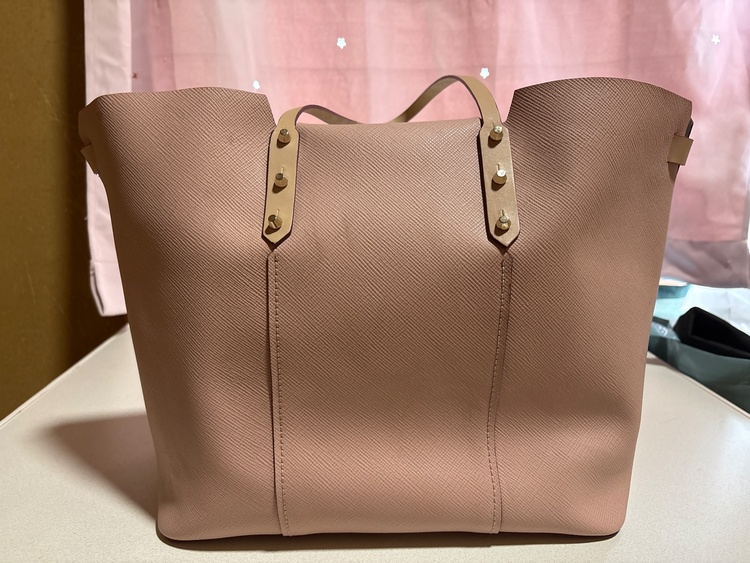 その他 フルラ（ブランドバッグ）の商品画像 - 査定依頼日：2026年9月8日 - 最高査定価格：1,000円