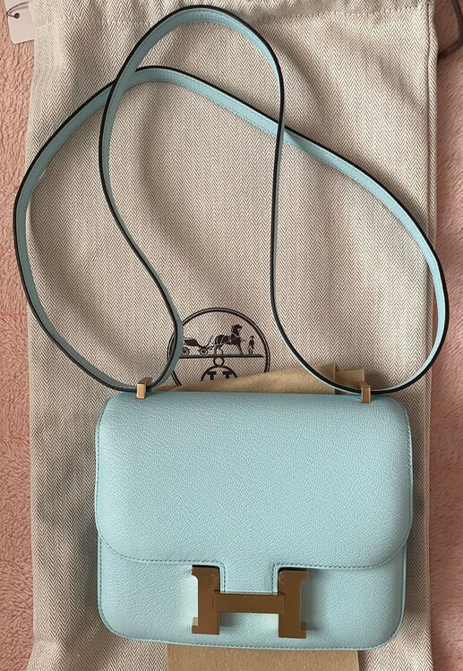 ミニ ミロワール W刻印（ブランドバッグ）の商品画像 - 査定依頼日：2025年3月25日 - 最高査定価格：1,300,000円