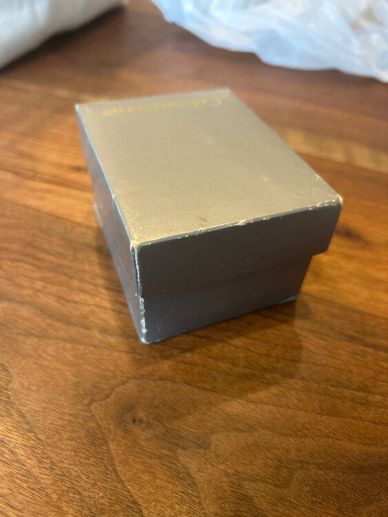 その他 その他 LZ11（高級時計）の商品画像 - 査定依頼日：2025年4月1日 - 最高査定価格：100,000円