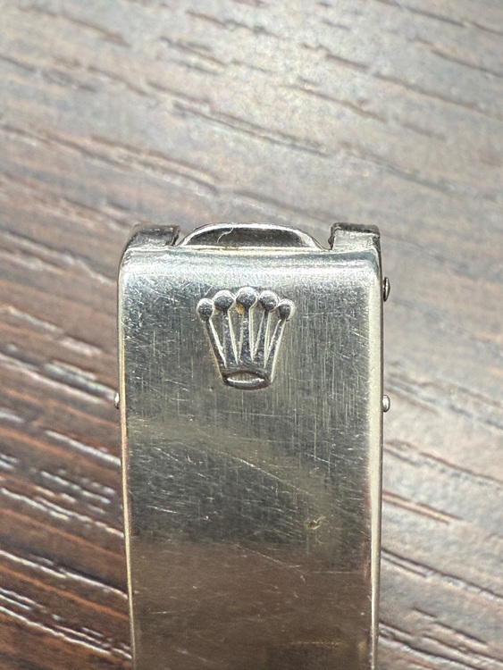 ロレックス その他 11500　オイスターパーペチュアルデイト（高級時計）の商品画像 - 査定依頼日：2025年6月16日 - 最高査定価格：300,000円